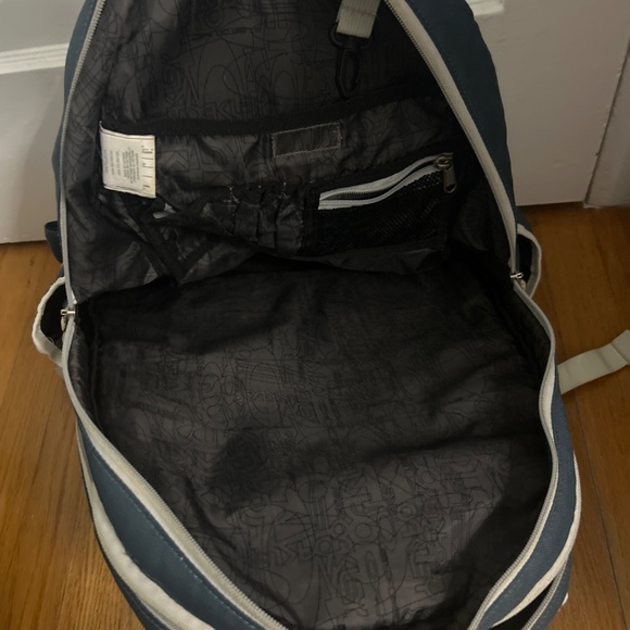 Oakley backpack - Picture 4 of 5